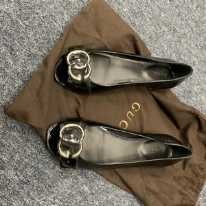 Gucci flats